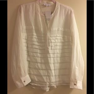 pullover blouse NWT